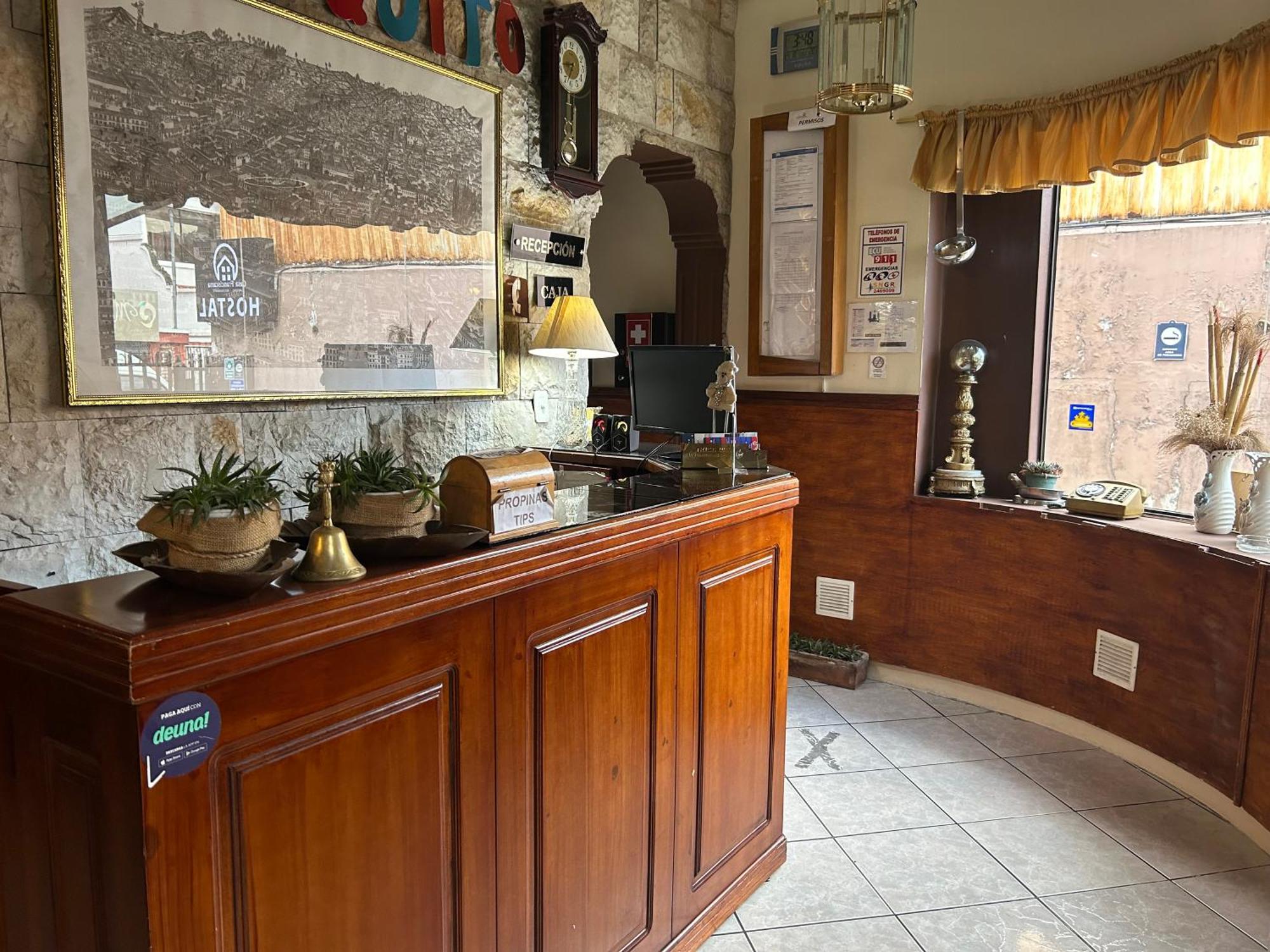 Hostal Casa Franciscana Quito Ngoại thất bức ảnh